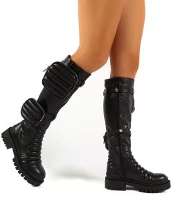 Tayla Black Wide Fit Knee High Pouch Boots -Chic Footwear Shop 0004 TAYLOR BLK PU 459d156f 038a 447a 8003 7f13ee4455c4