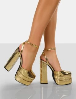 Moonchild Gold Croc Closed Toe Statement Platform Block Heels -Chic Footwear Shop 00093 66c43b96 1641 4f79 b34f 689133a8c45b
