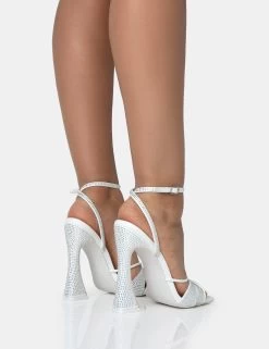 Opulence White Pu Diamante Strappy Square Toe Flared Block Heels 9 Opulence White Pu Diamante Strappy Square Toe Flared Block Heels -Chic Footwear Shop 771A1651