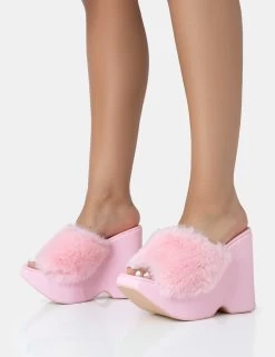 Cutie Pink Faux Fur Platform Wedge Heels 8 Cutie Pink Faux Fur Platform Wedge Heels -Chic Footwear Shop 771A3425