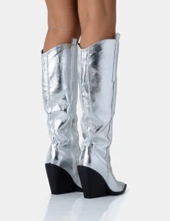 Navada Silver Metallic Wide Fit Western Cowboy Pointed Toe Block Heel Knee High Boots 9 Navada Silver Metallic Wide Fit Western Cowboy Pointed Toe Block Heel Knee High Boots -Chic Footwear Shop 771A5035 8aedb524 23bc 4939 94e1 927d6996af10