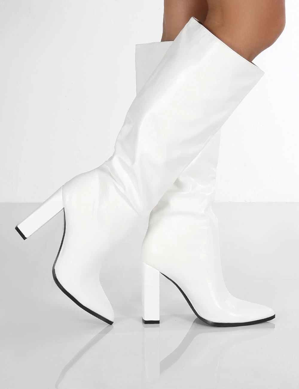Posie Wide Fit White Pu Knee High Block Heel Boots 4 Posie Wide Fit White Pu Knee High Block Heel Boots - Image 2